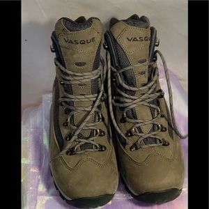 Women’s Vasque Hiking Boots